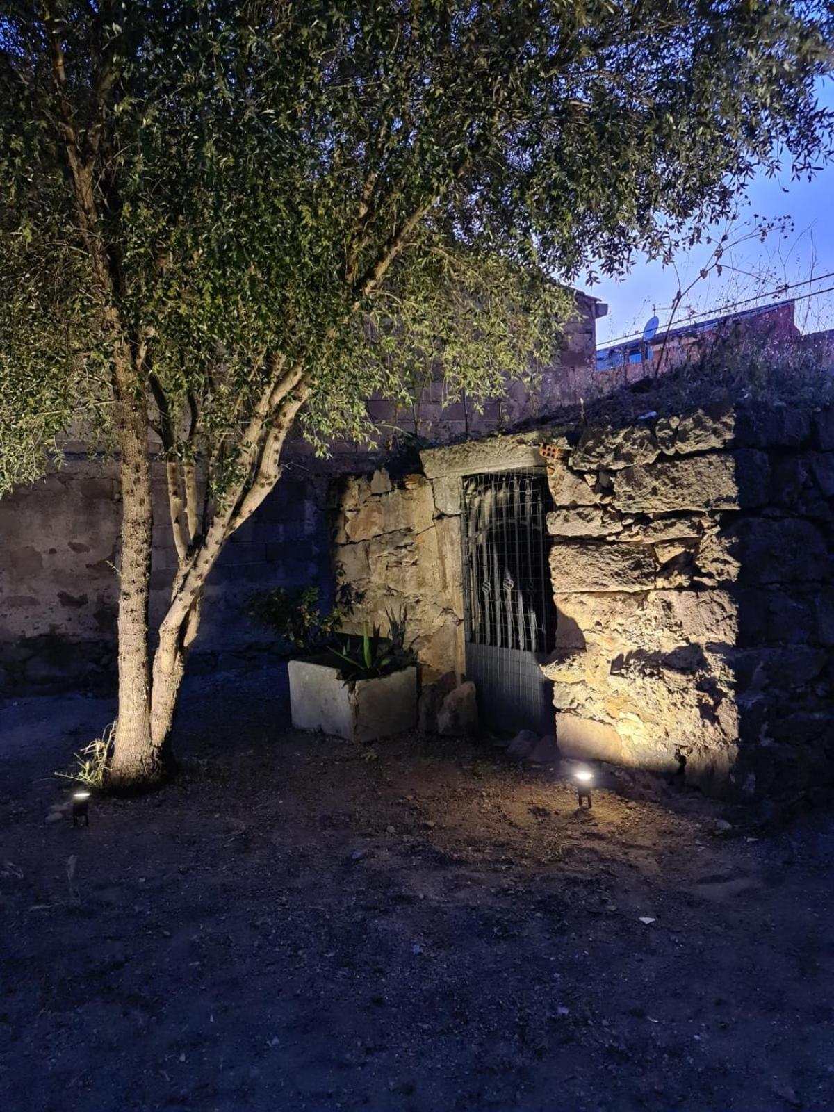 Willa Borgo Santo Stefano Oschiri Zewnętrze zdjęcie
